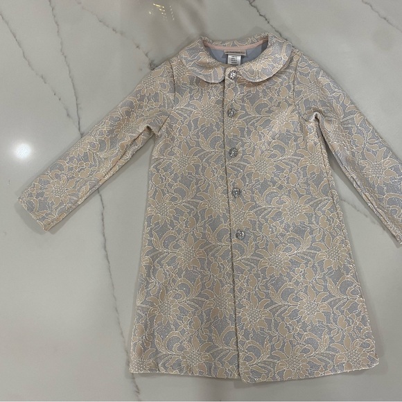 Worn once for wedding. Size 6. Girls coat - Picture 6 of 6